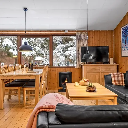 Сasa de vacaciones Loekea - From The Sea By Interhome *